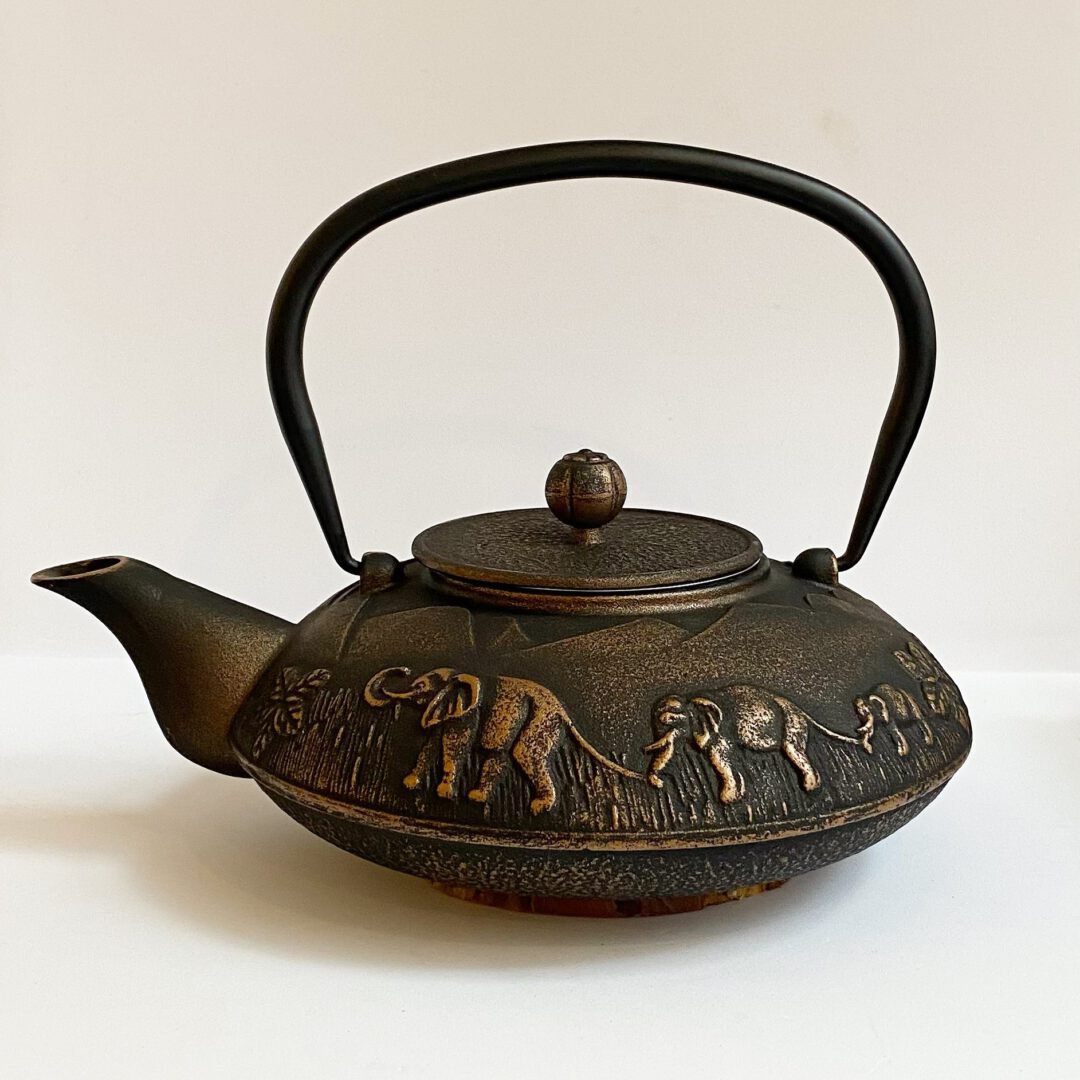 Japanse gietijzeren theepot Hug the Tea Theepot voor losse thee