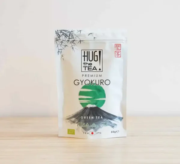 Organic gyokuro hug the tea