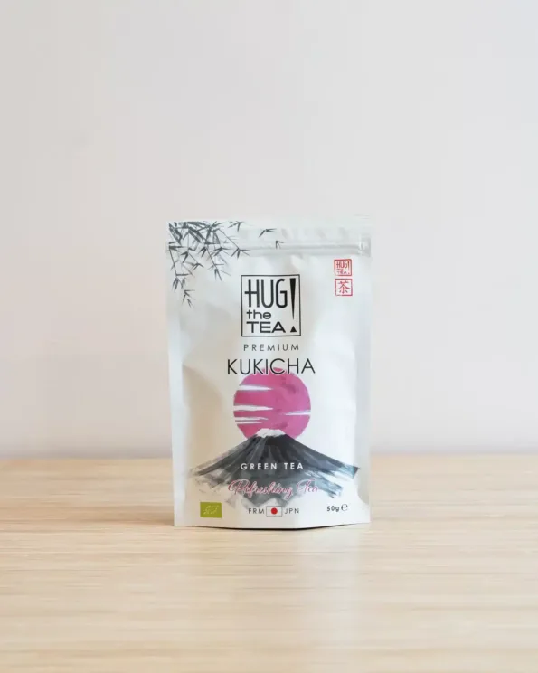 Organic kukicha hug the tea