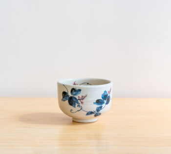 Chawan – Japanese Bowl – Blue flower (small)